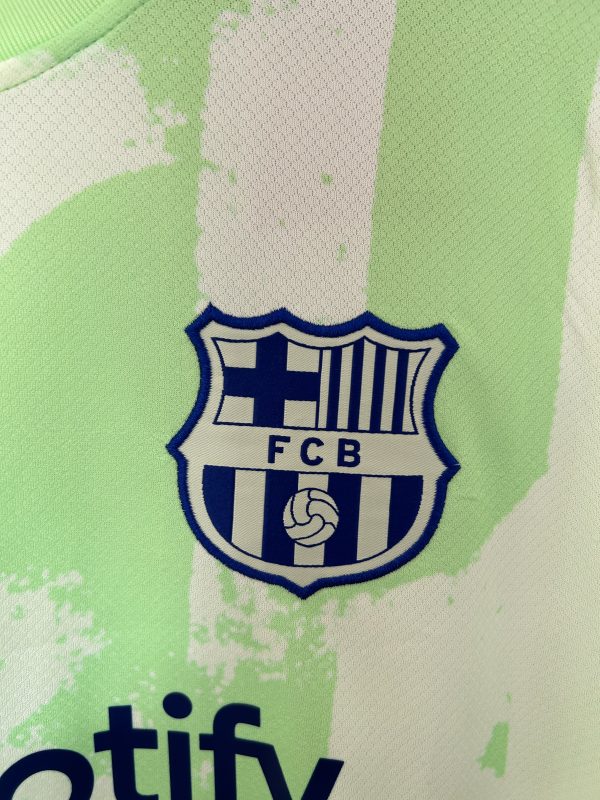 25/26 Barcelona Short Sleeve Soccer Jersey Fluorescent Green - Image 9