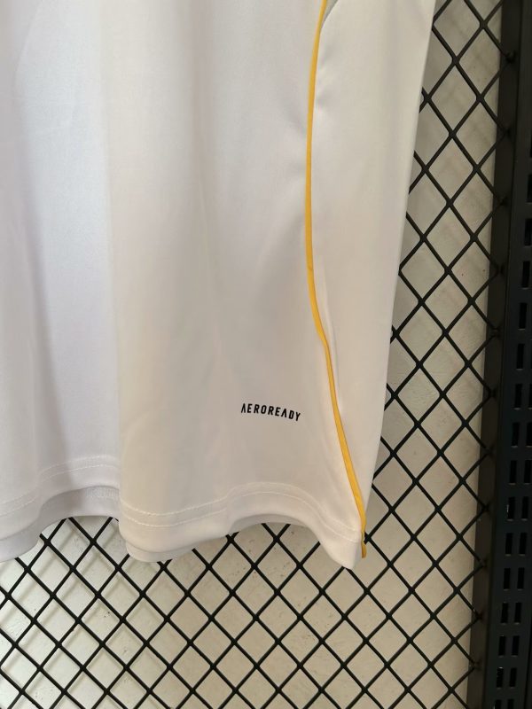 25/26 Real Madrid Home Short Sleeve Soccer Jersey - Image 7