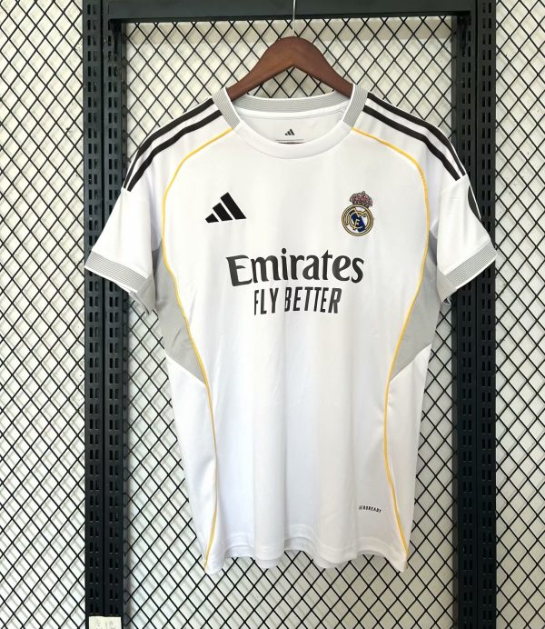 25/26 Real Madrid Home Short Sleeve Soccer Jersey