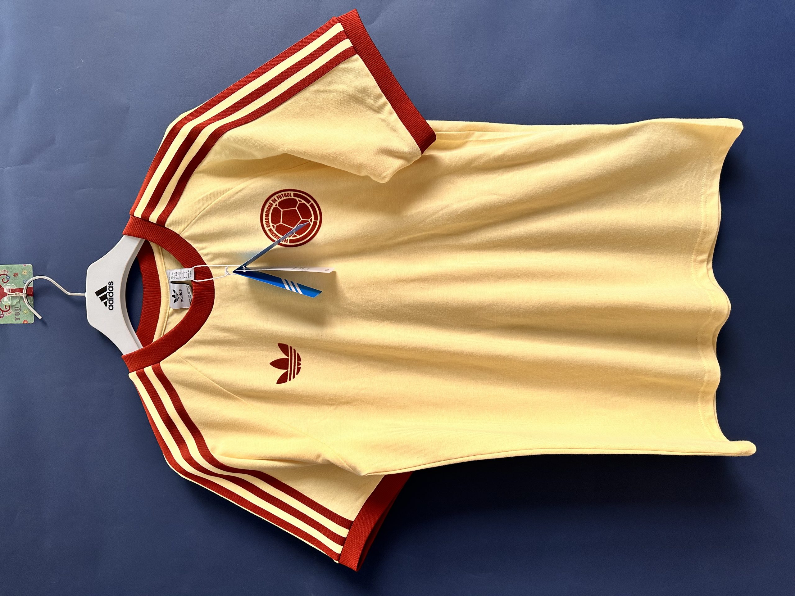 2024 Colombia  Cotton T shirt /2024 哥伦比亚黄色衣服
