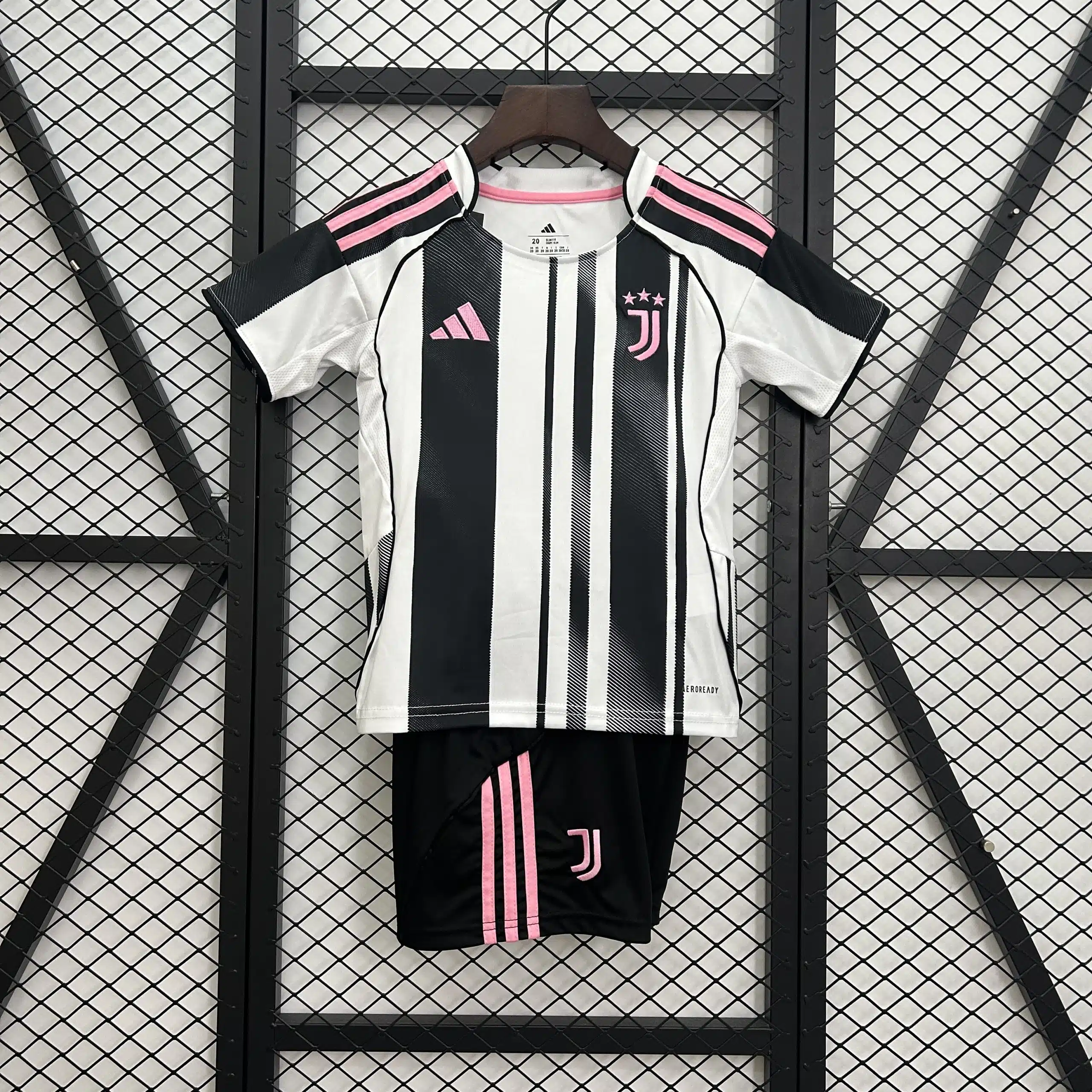 25-26 Juventus Home kidkit /25-26 尤文图斯主场童装