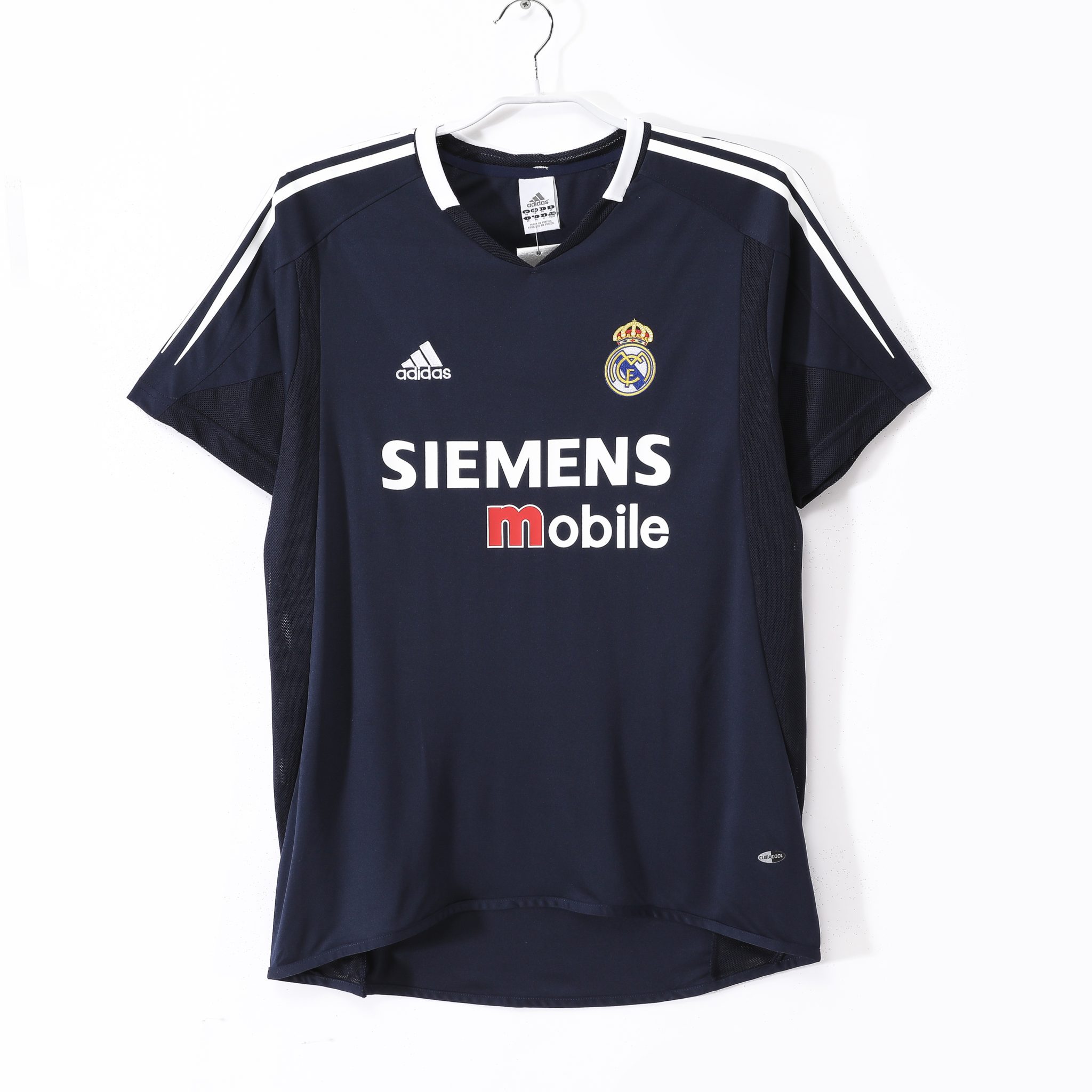 04-05 Real Madrid Away Retro Jersey