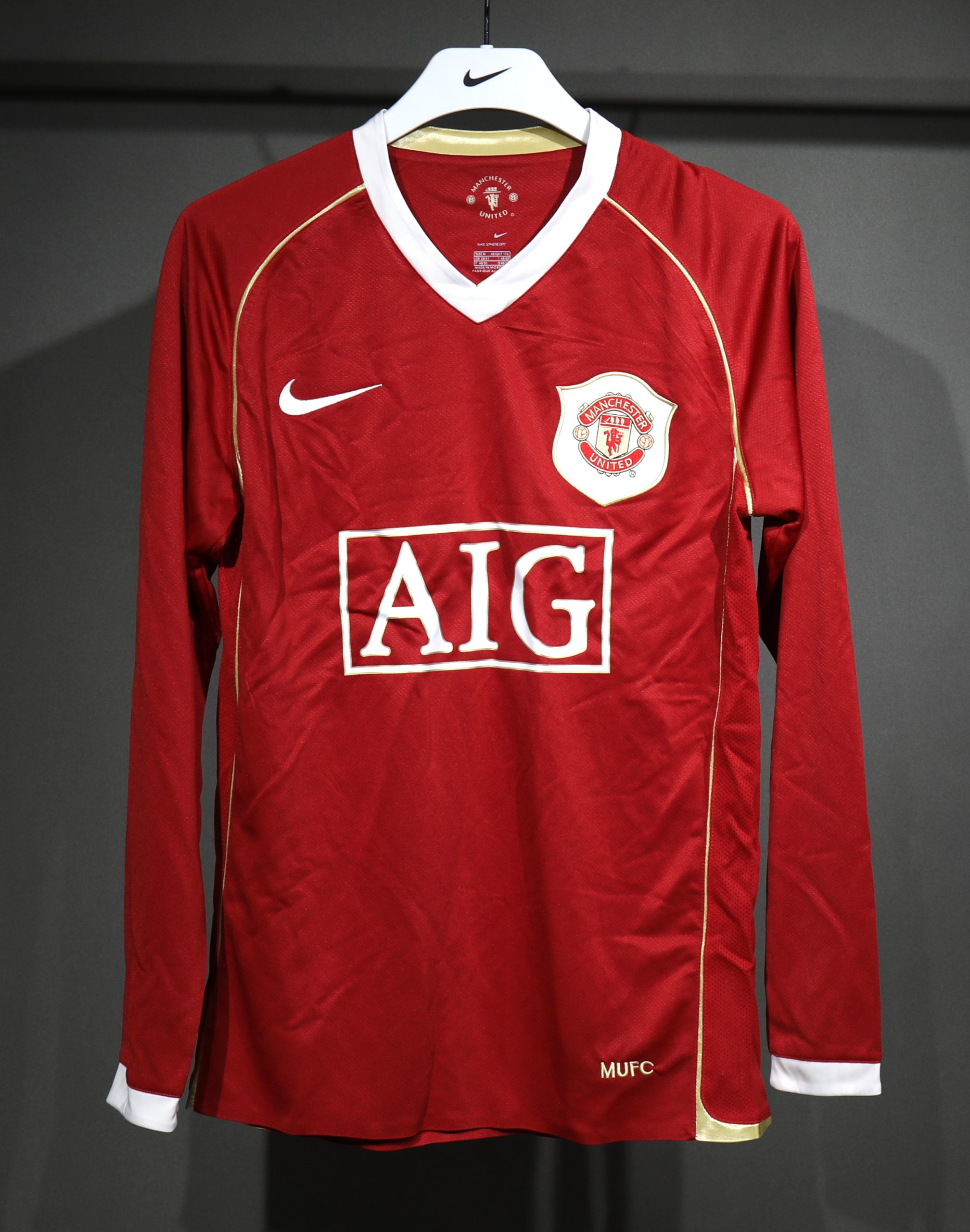 08-09 Manchester United Home Player Retro Jersey