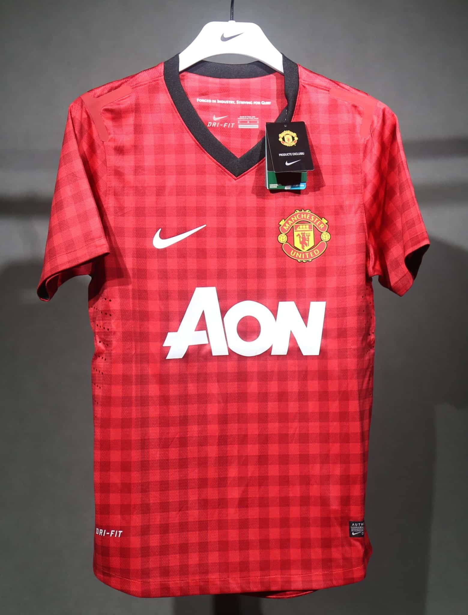 12-13 Manchester United Home Player Retro Jersey