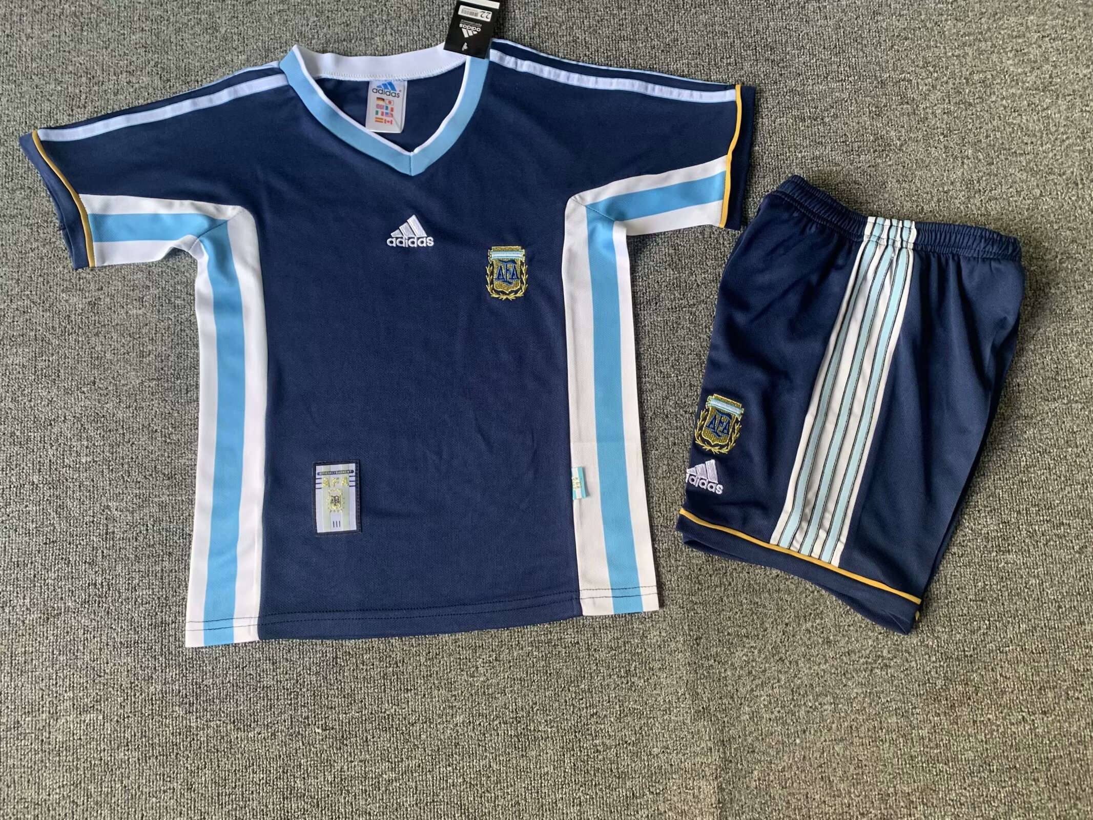 1998 Argentina Away Kid Kit/1998阿根廷客场童装