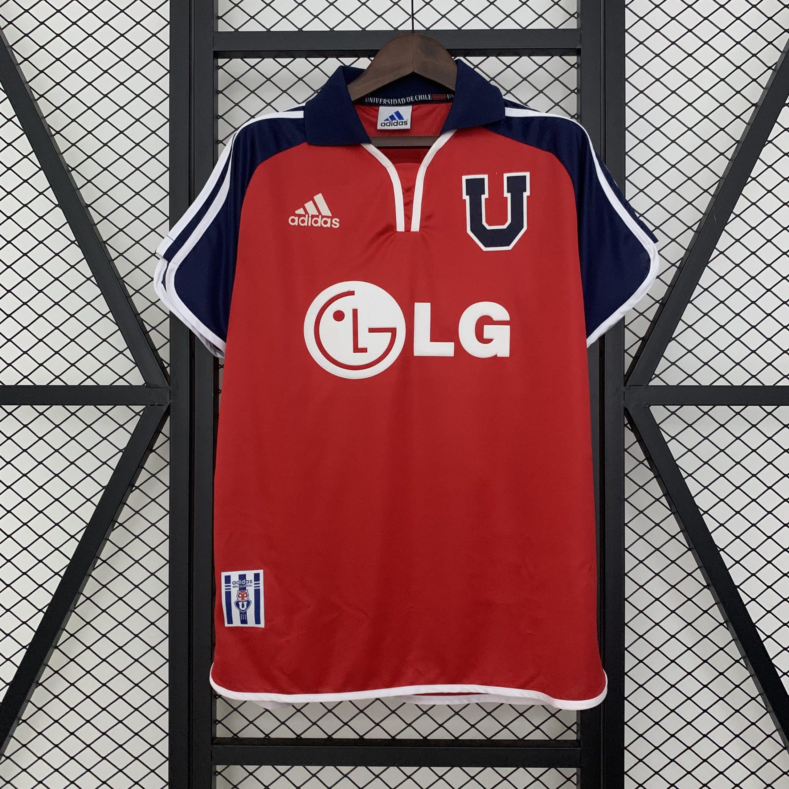 01-02 University of Chile Away Retro Jersey
