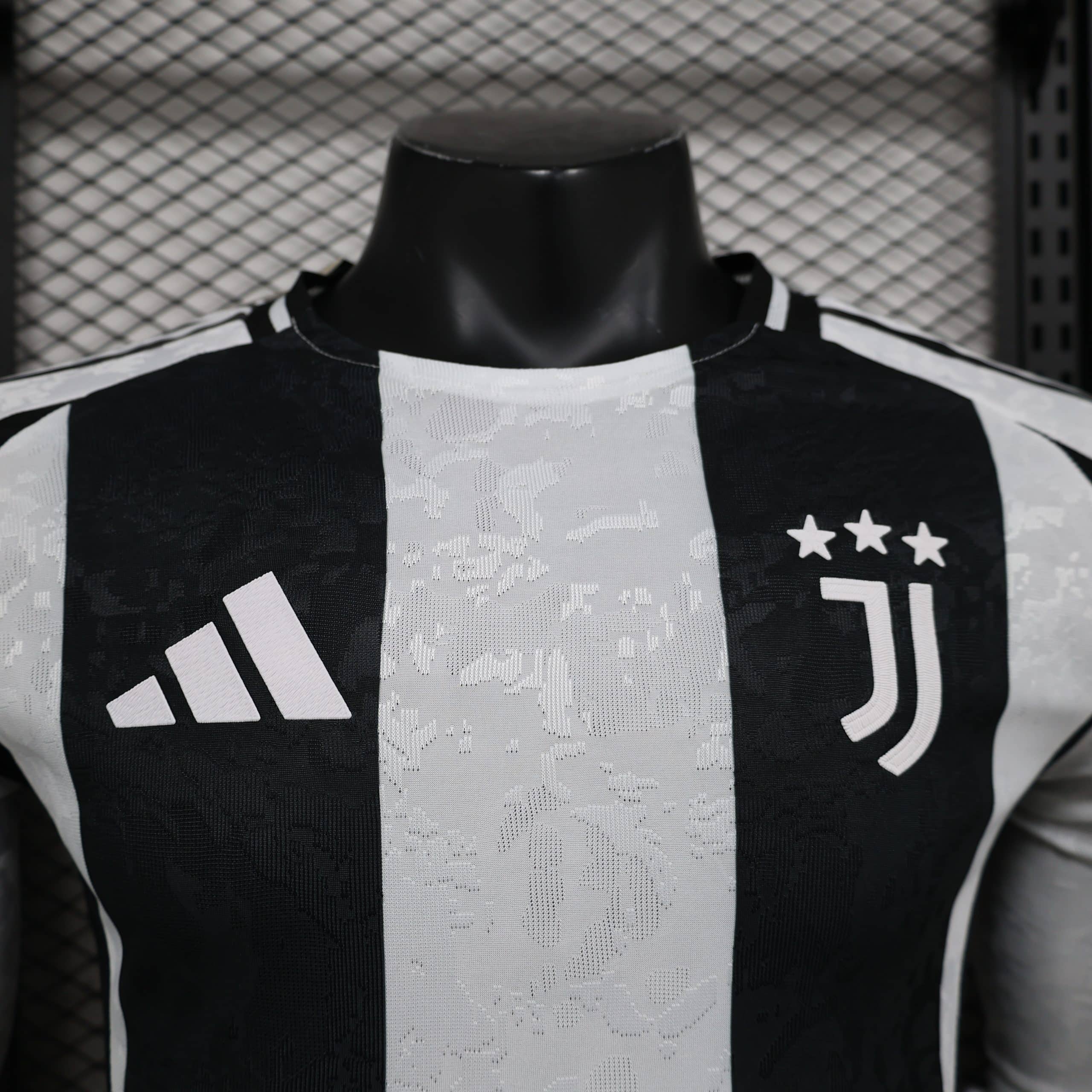 24-25 Juventus Home Player Long Sleeve Jersey/24-25 尤文图斯主场球员版长袖