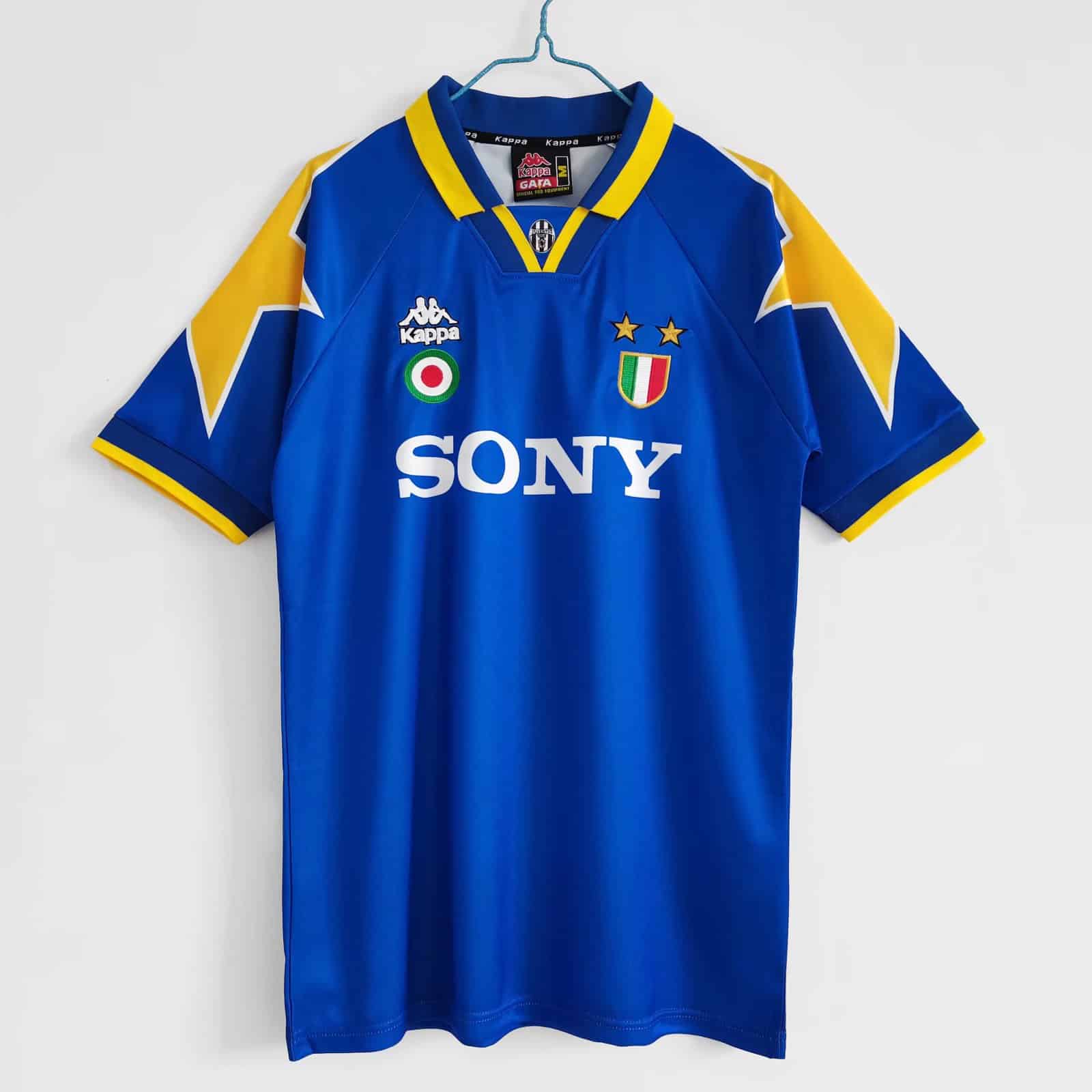 1995-96 Juventus Away Retro Jersey