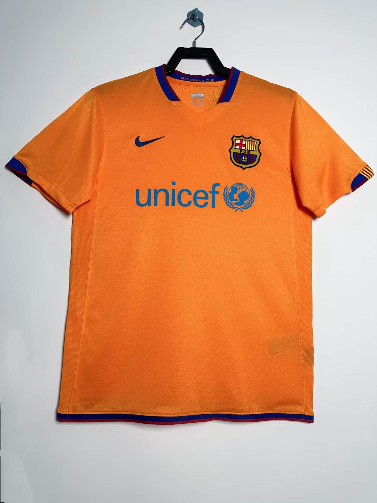 07-08 Barcelona Away Retro Jersey