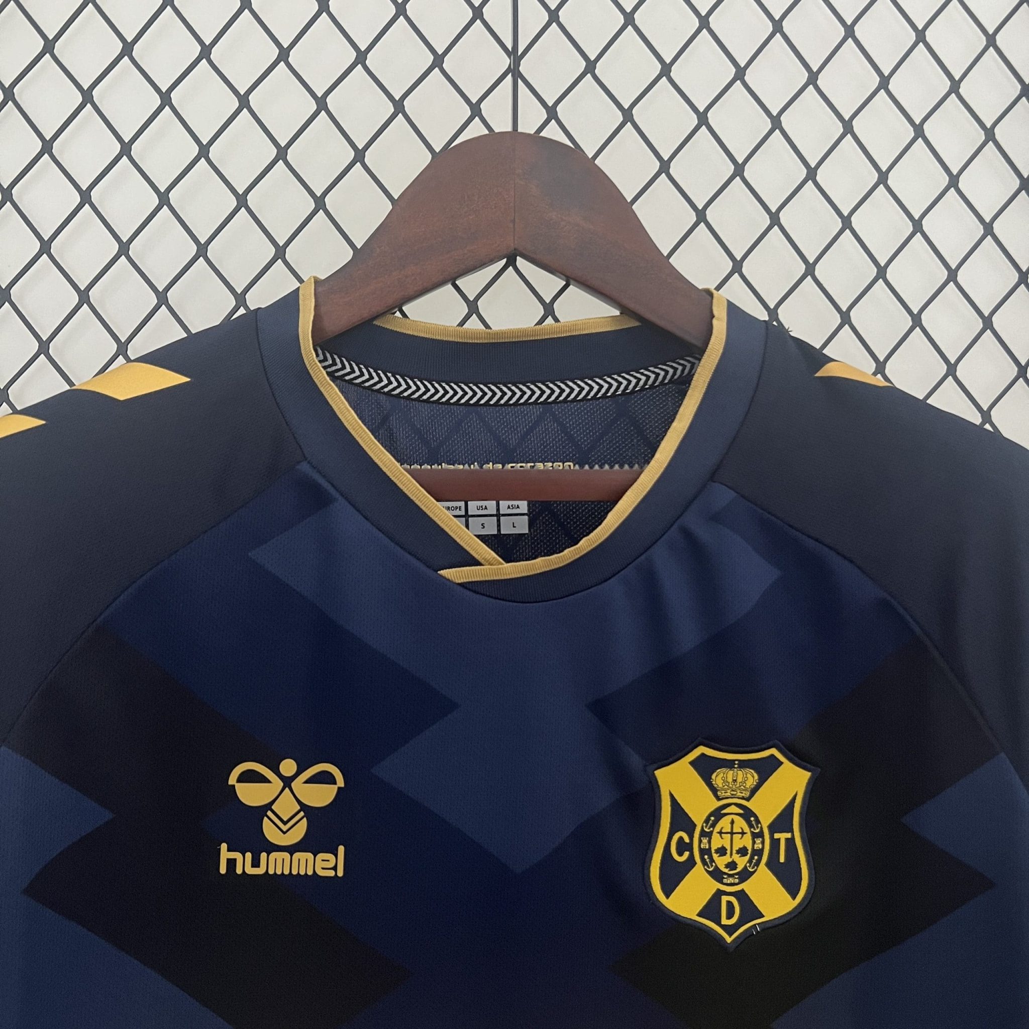 24-25 Tenerife Away Fans Jersey/ 24-25 特内里费客场球迷版