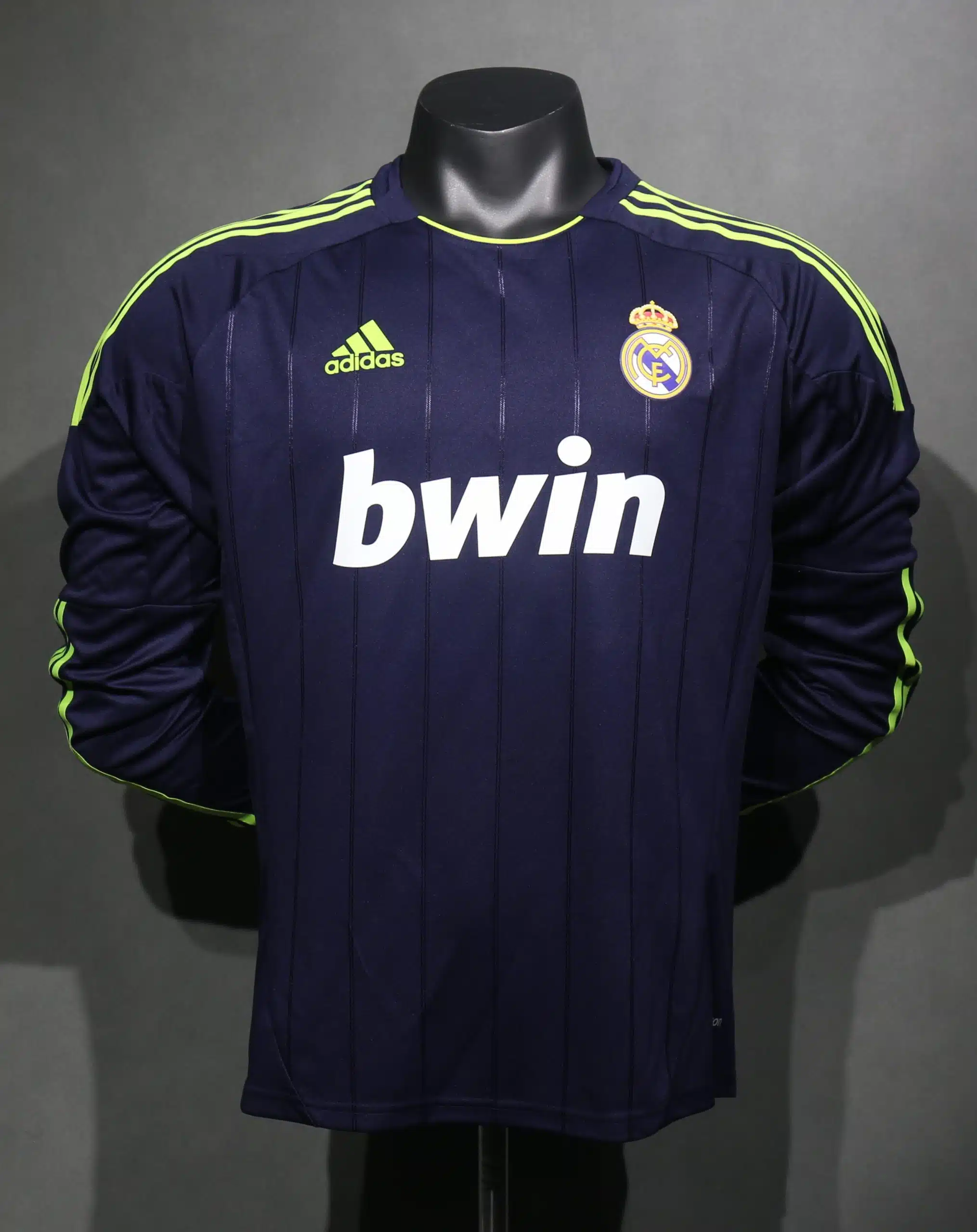 12-13 Real Madrid Home Retro Jersey
