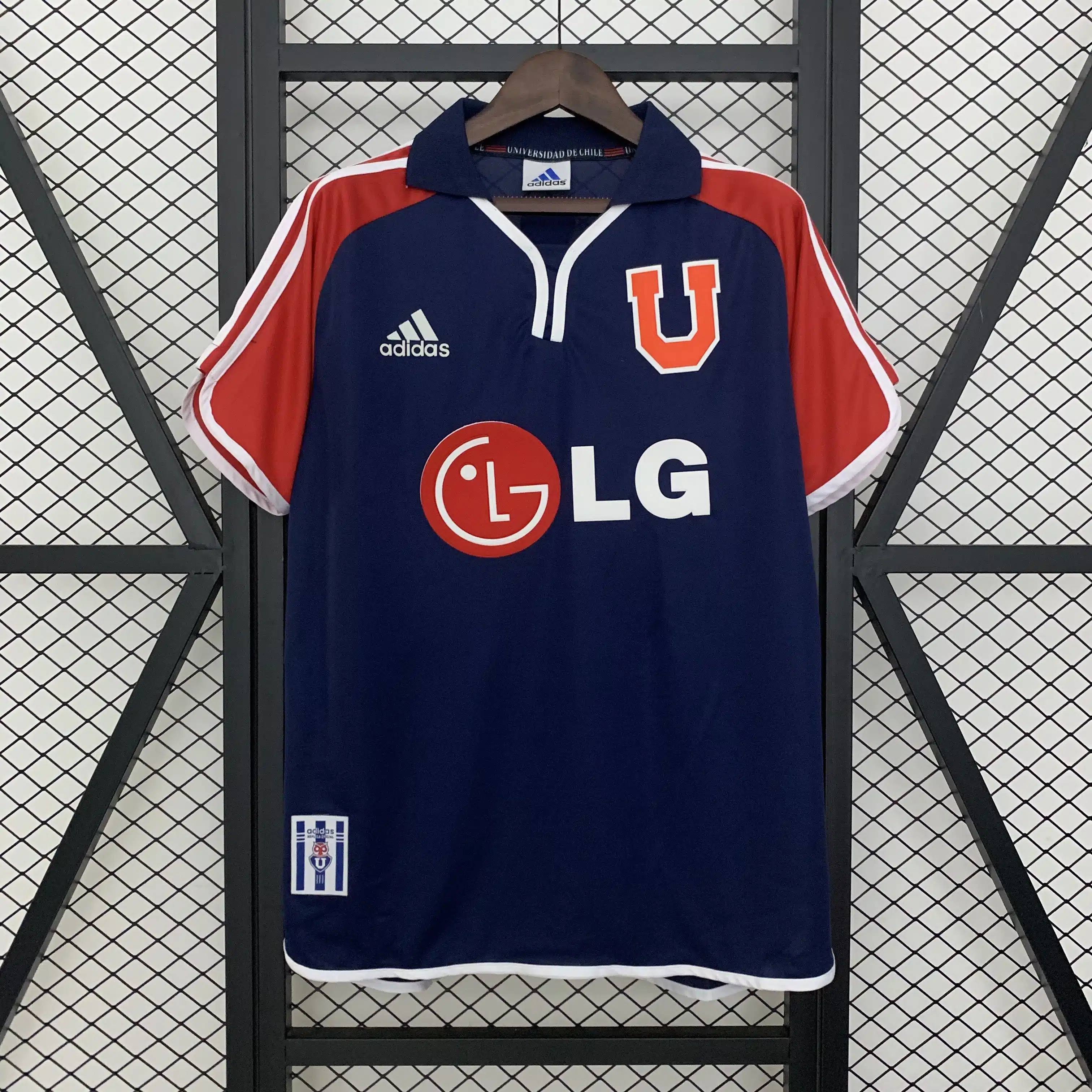 01-02 University of Chile Home Retro Jersey