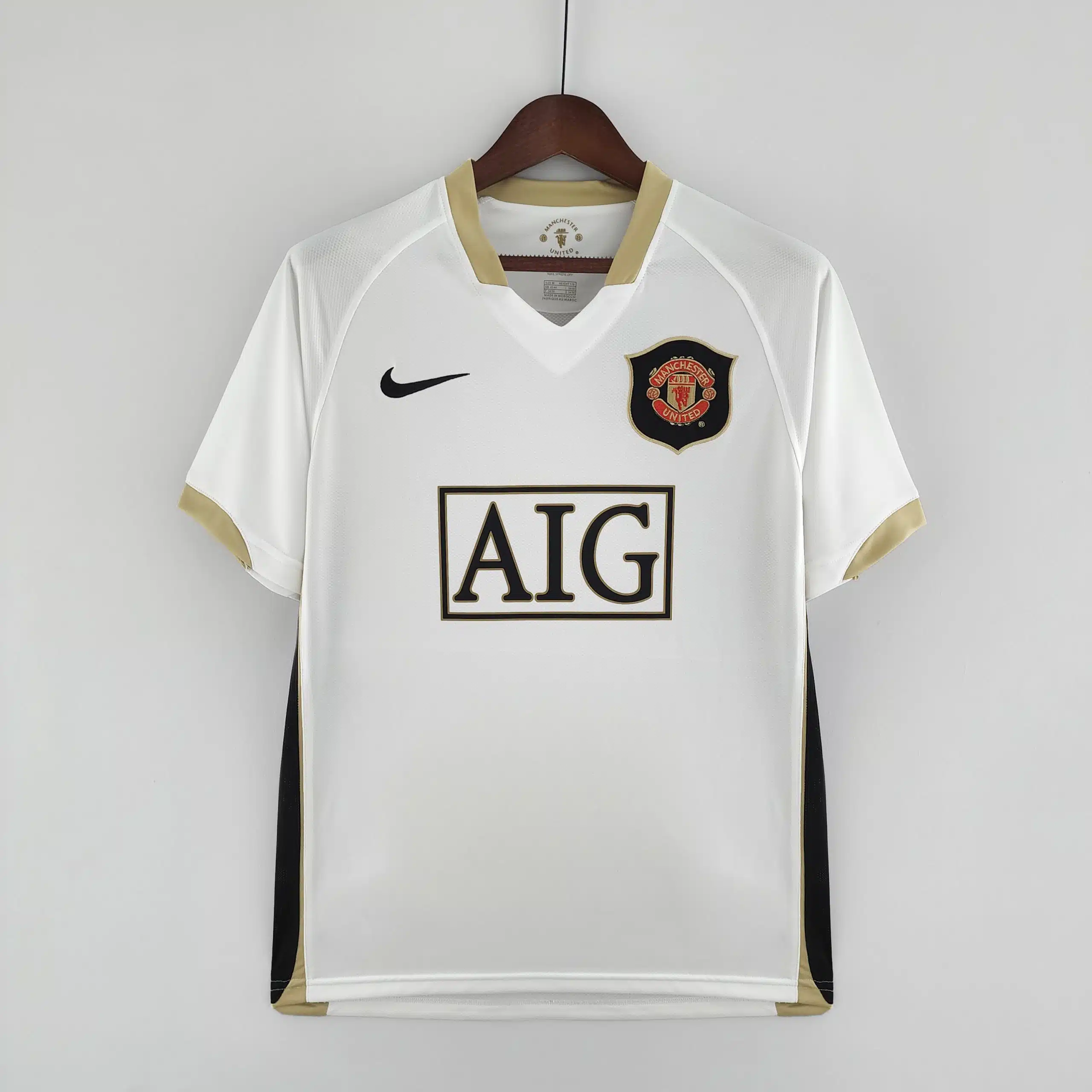 06-07 Manchester United Away Retro Jersey