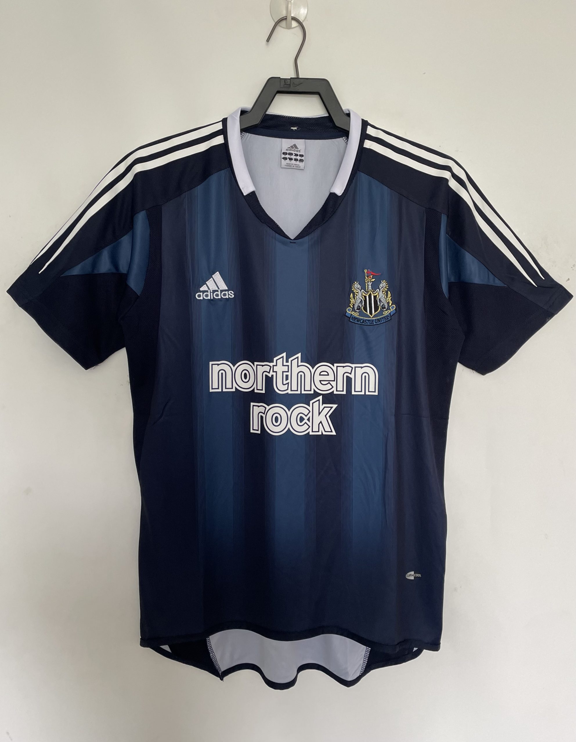 04-05 Newcastle United Away Retro Jersey