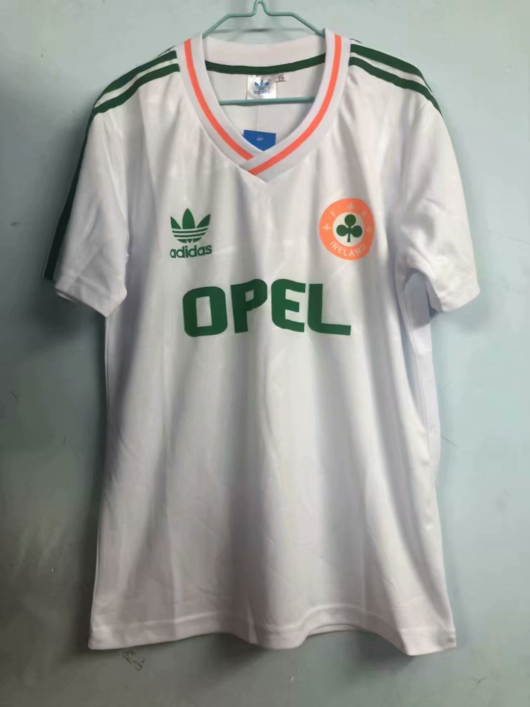 Republic of Ireland White Retro Jersey