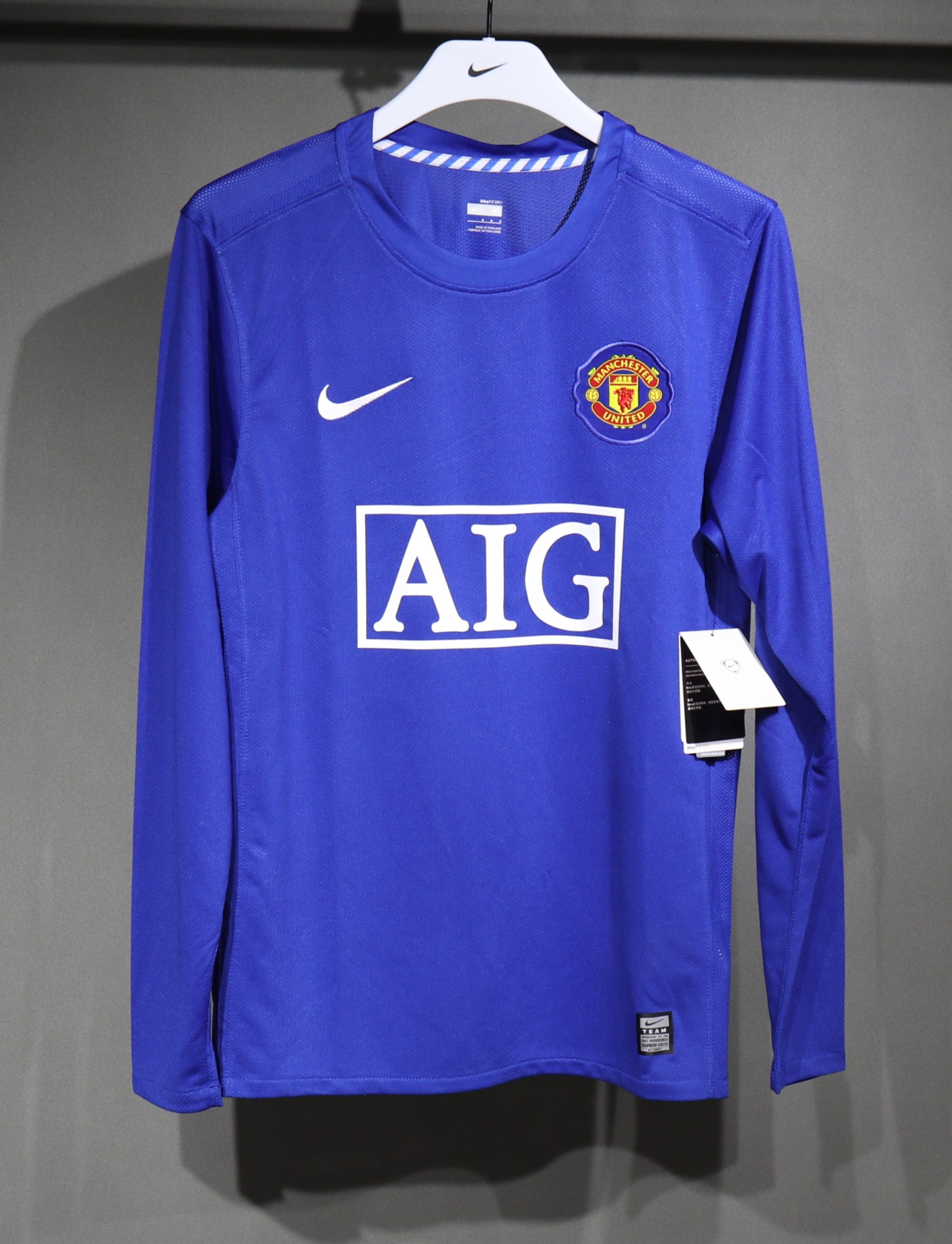 08-09 Manchester United Third Player Retro Jersey
