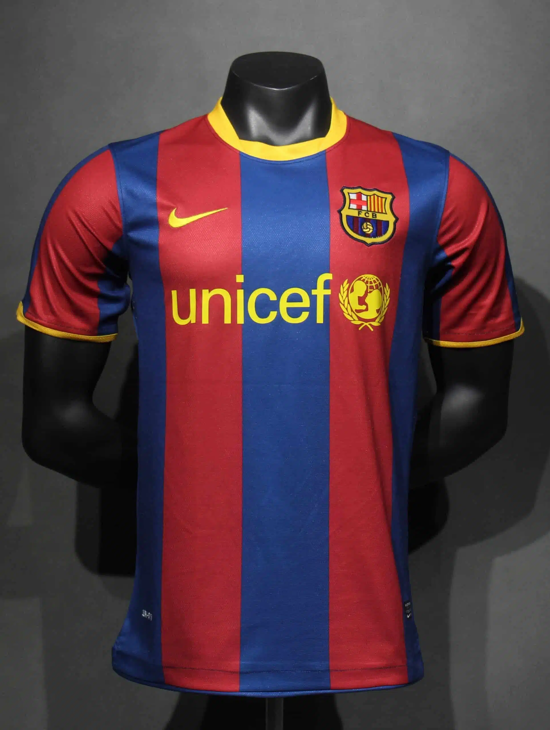 10-11 Barcelona Home Retro Jersey