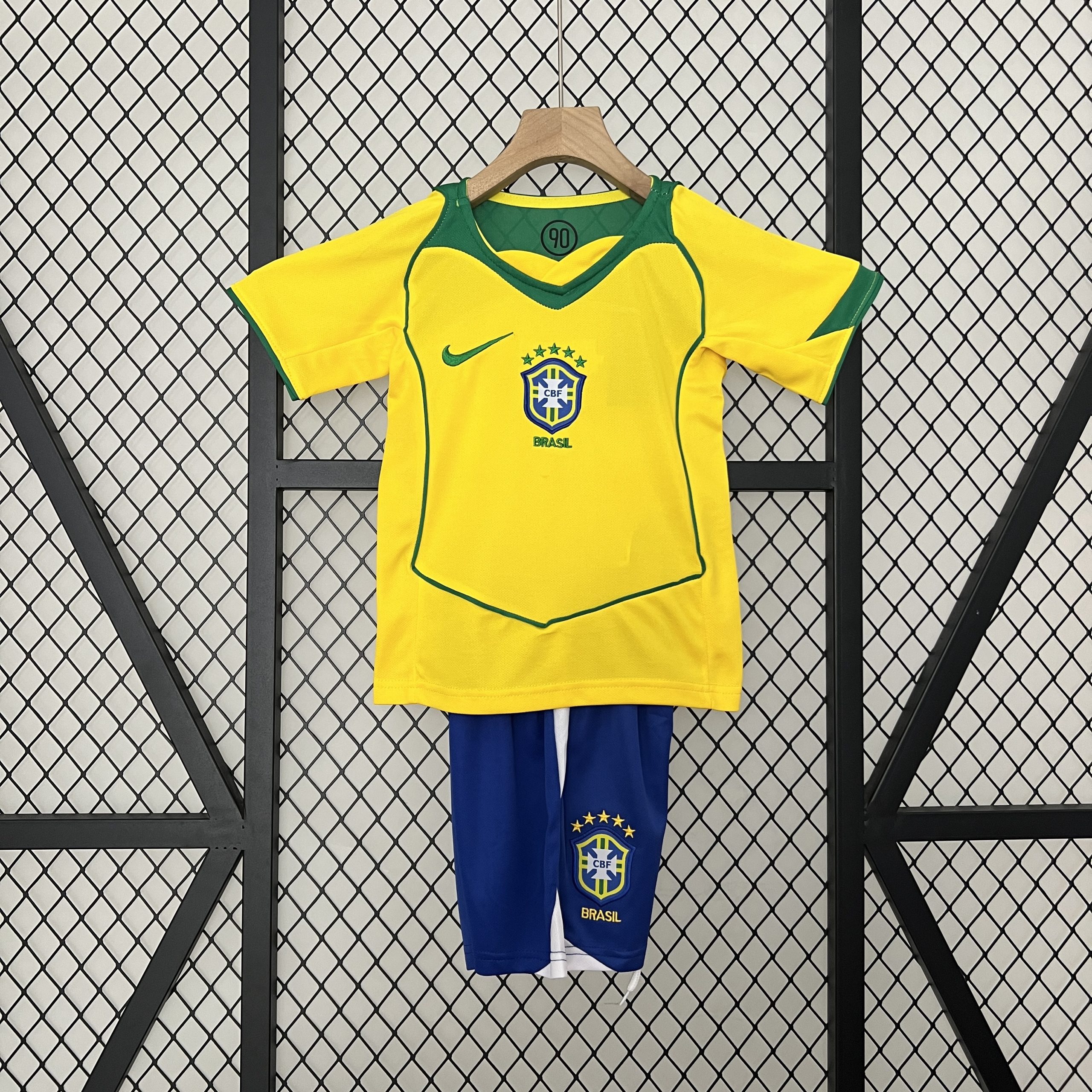 Retro 2004 Brazil Home Kids Kit/ 2004巴西主场童装