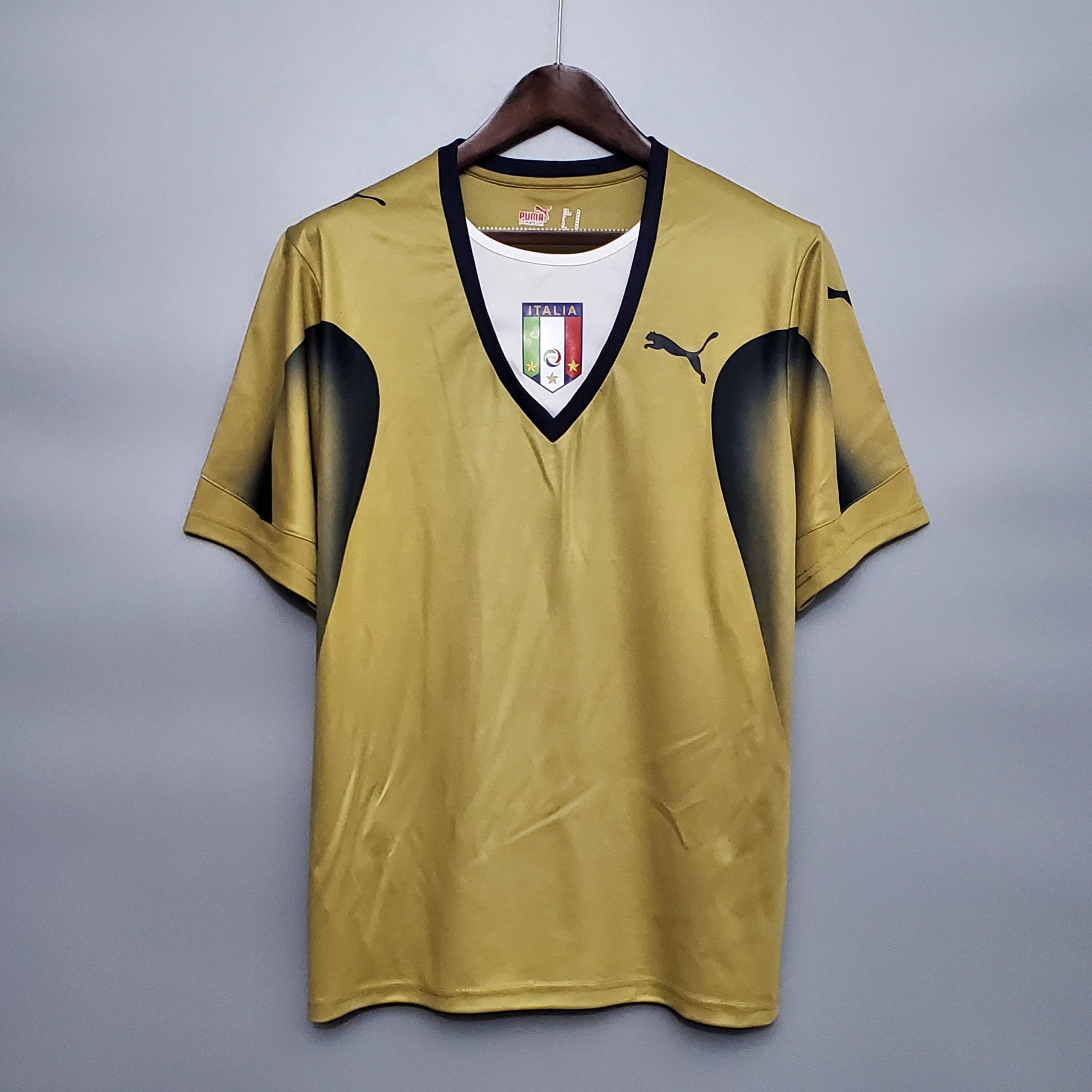 Italy Golden Retro Jersey