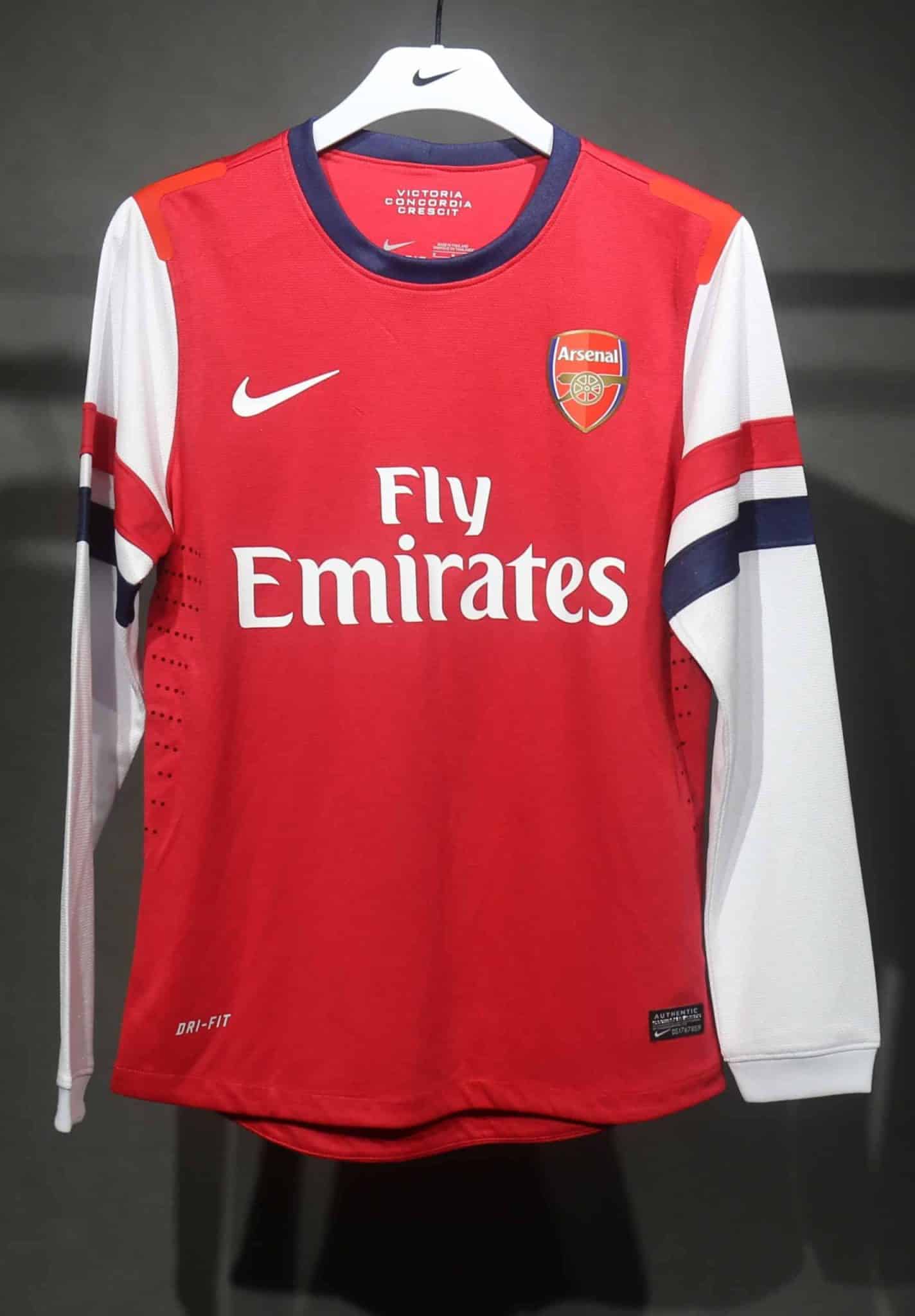 12-13 Arsenal Home Retro Long Sleeve Player Jersey