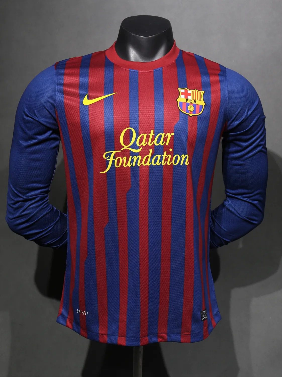11-12 Barcelona Home Player Long Sleeve Retro Jersey
