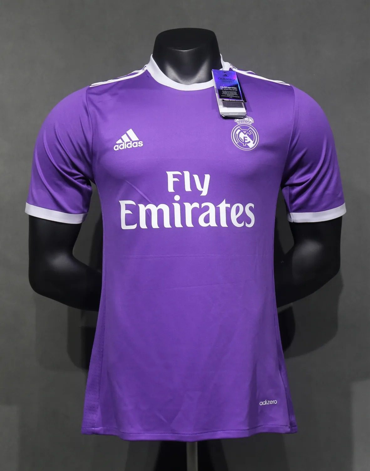 16-17 Real Madrid Away Retro Player Jersey