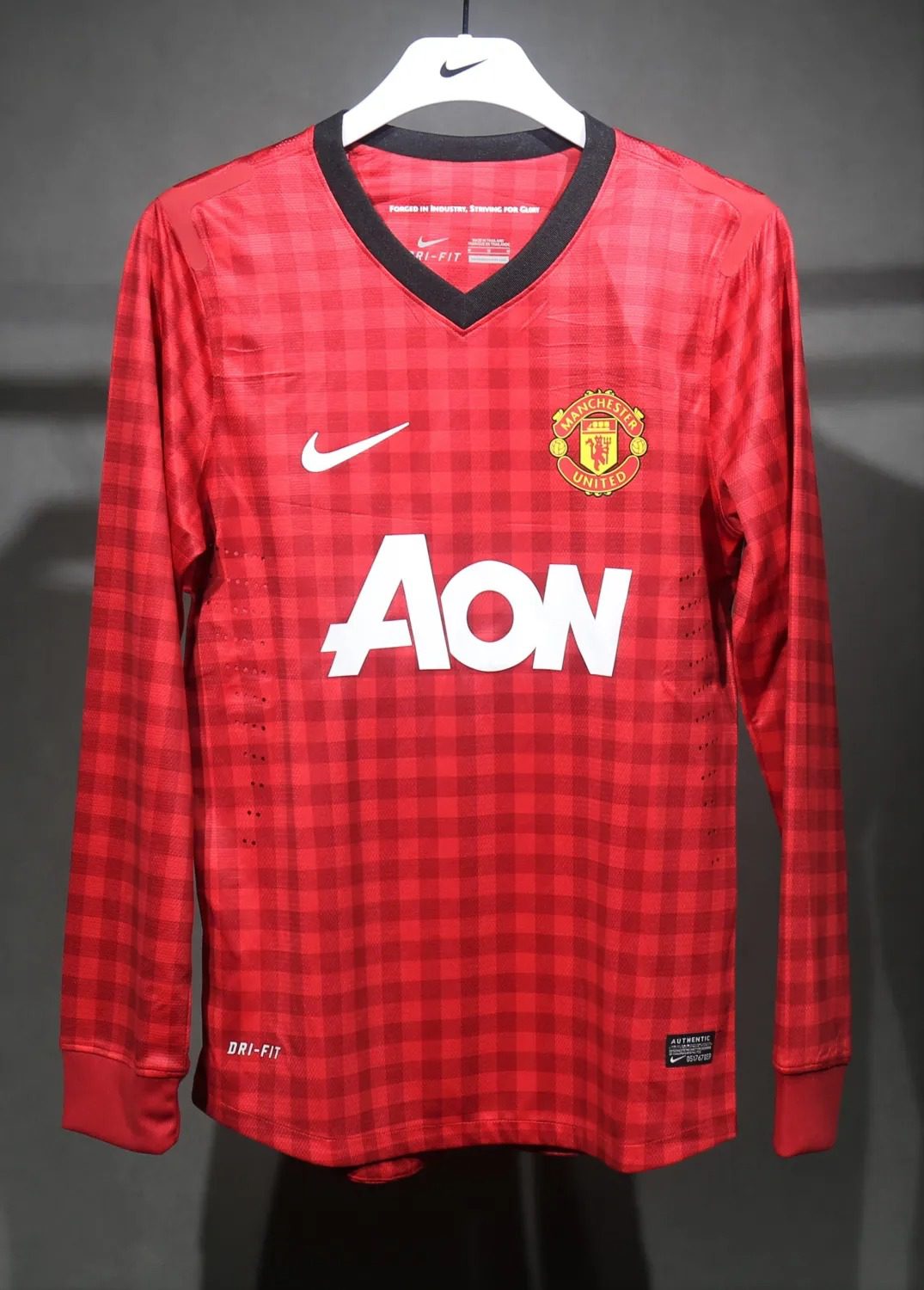 12-13 Manchester United Home Player Long Sleeve Retro Jersey