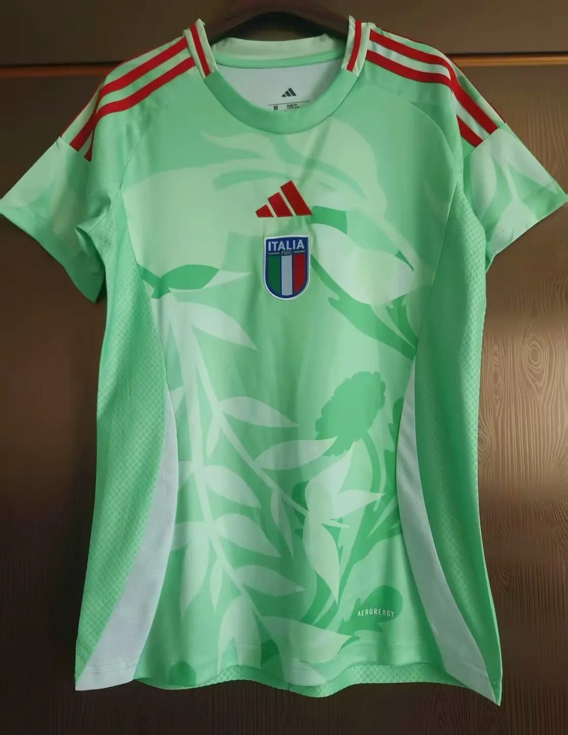2025 Italy Green Woman Jersey