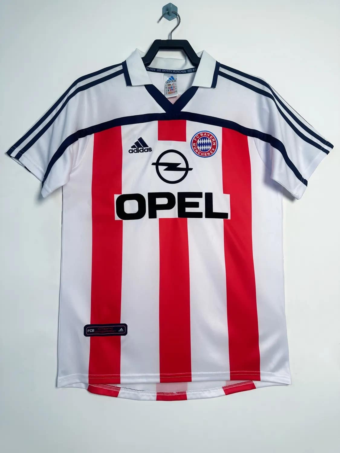 2000-2002 Bayern Munich Away Retro Jersey