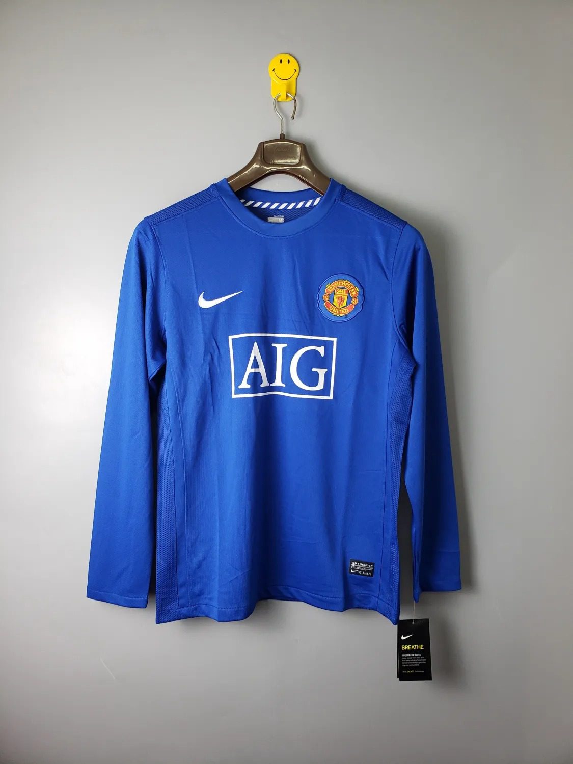 08-09 Manchester United Blue Long Sleeve Retro Jersey