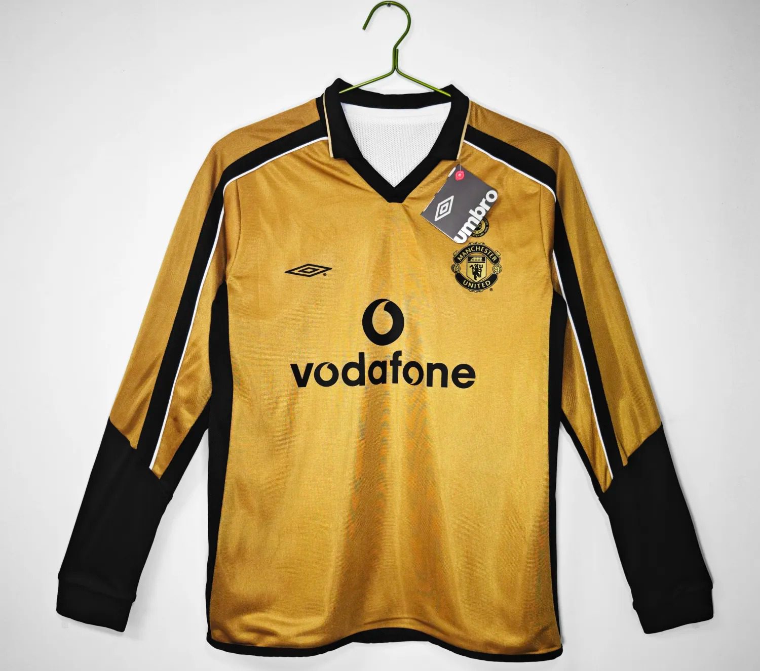 01-02 Manchester United Reversible Centenary Edition Jersey