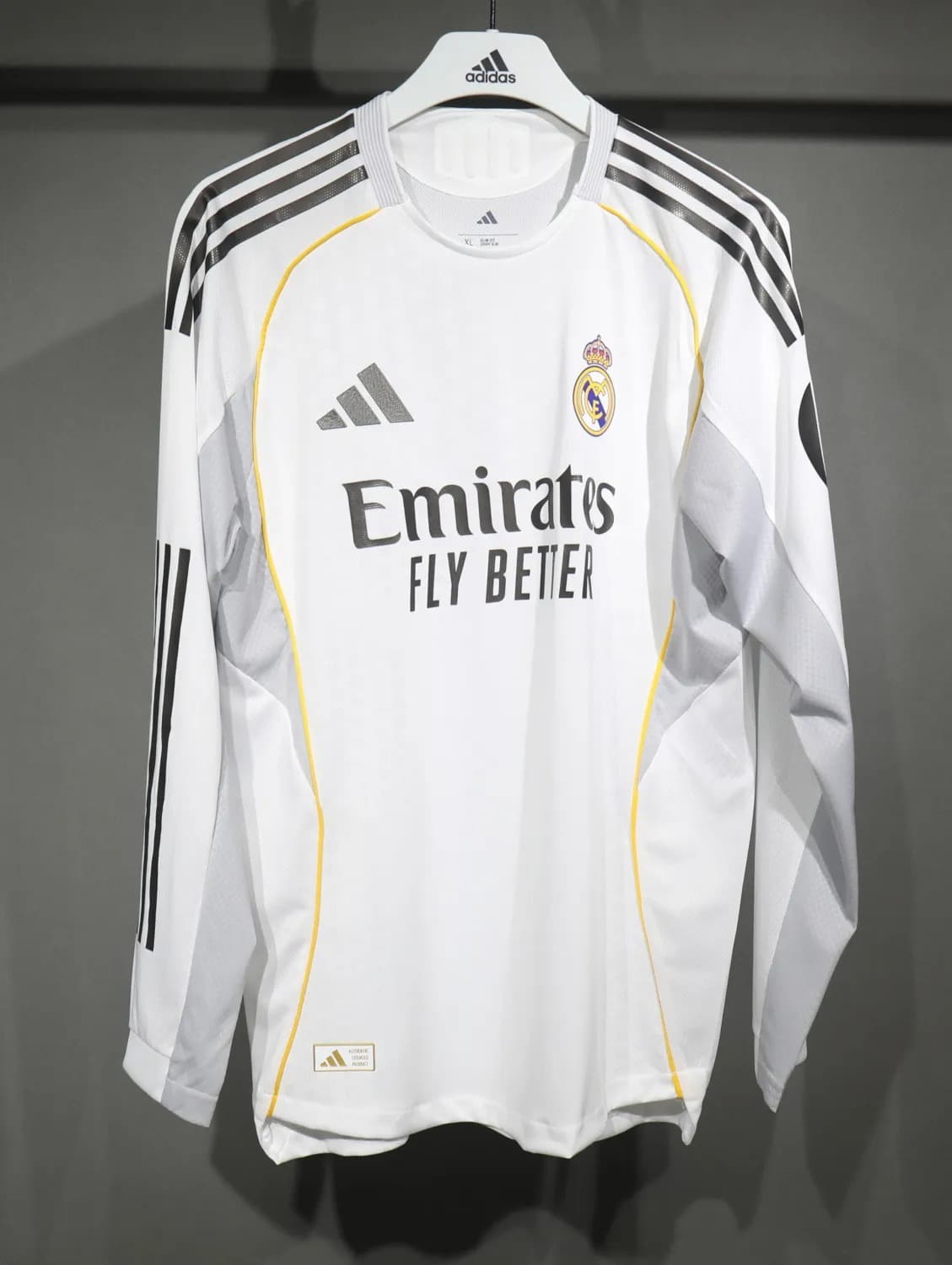 25-26 Real Madrid Home Player Long Sleeve Jersey