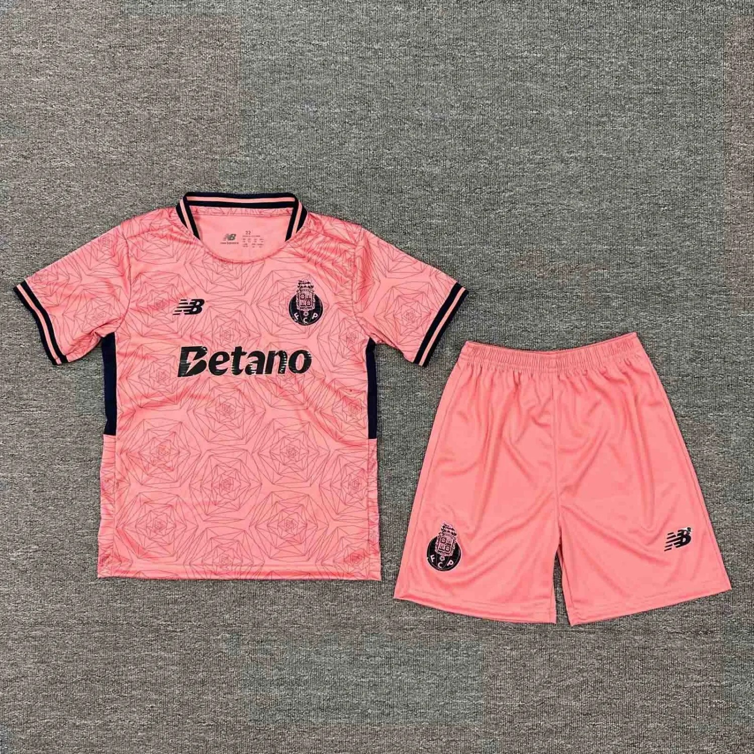 25-26 Porto Away Kid Kit