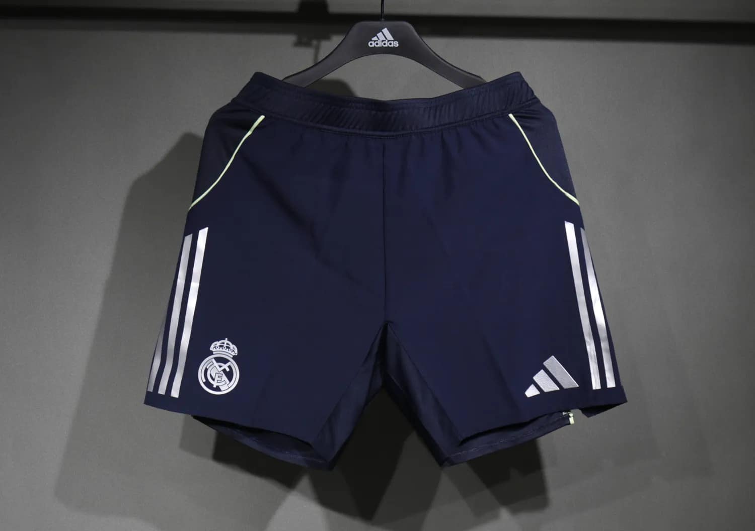 25-26 Real Madrid Away Player Shorts