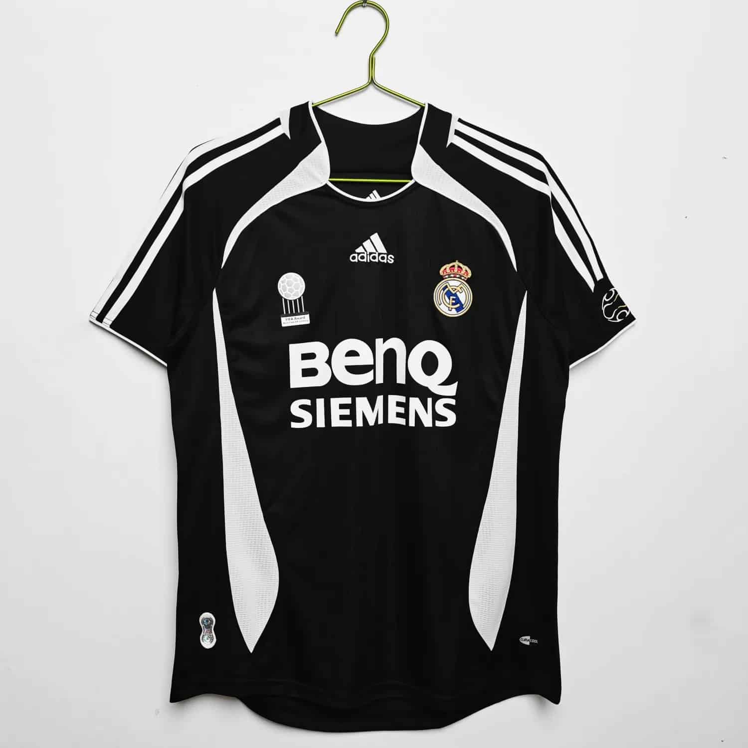 06-07 Real Madrid Third Retro Jersey