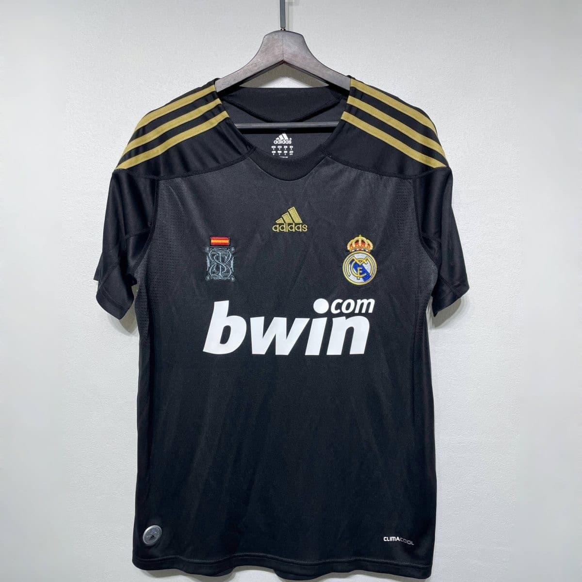 2009-10 Real Madrid David Beckham Away Retro Jersey