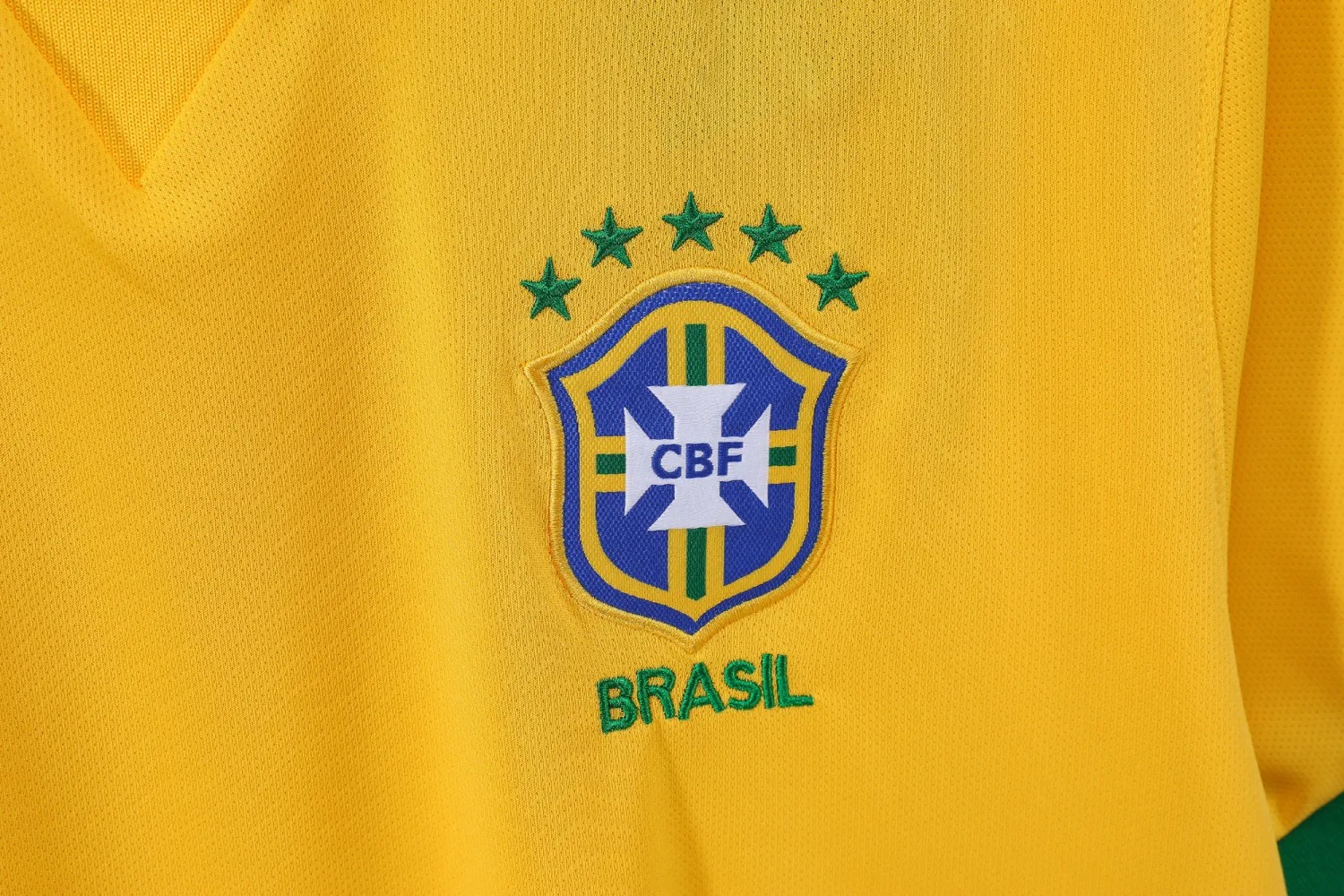 2013 Brazil Home Retro Jersey/2013巴西主场 - Image 5